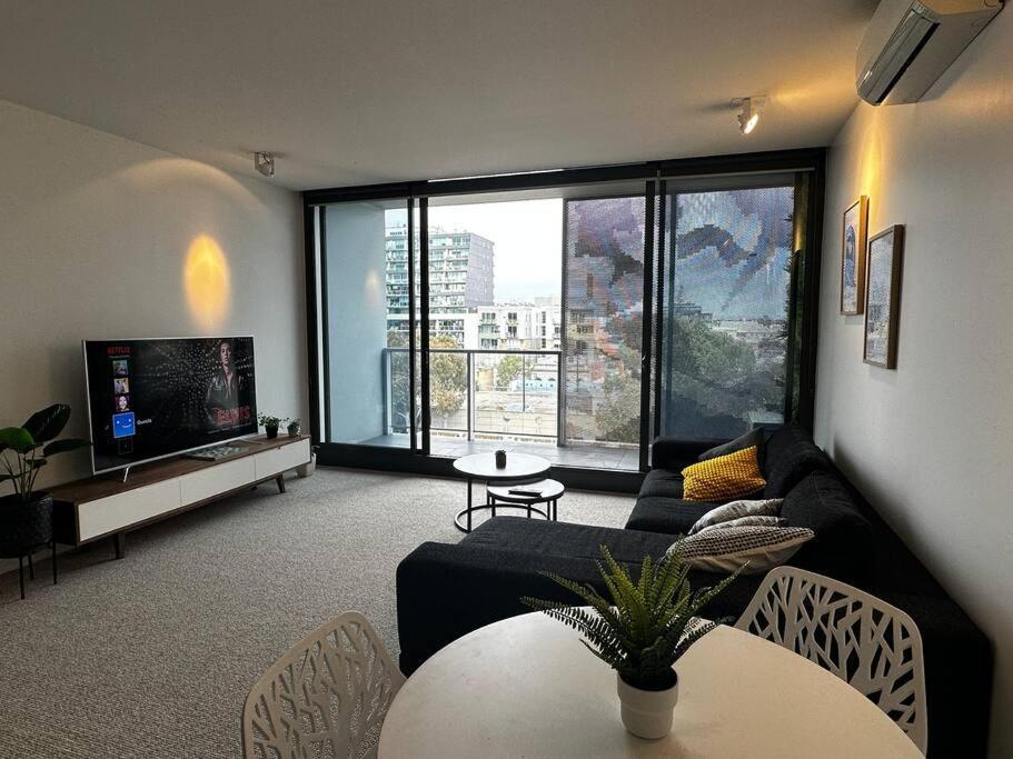 Chapel Street Vibes: Urban Oasis Apartment Melbourne Exterior photo